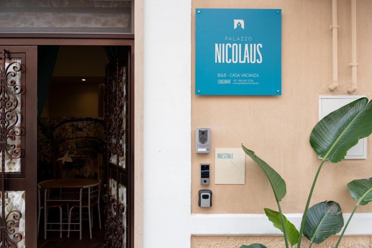 Bed and Breakfast Palazzo Nicolaus Del Lungomare Bari Exteriér fotografie